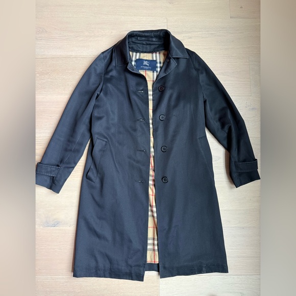 Burberry Black Trench Coat with Plaid Lining - Picture 1 of 4